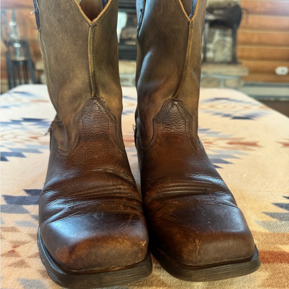 Kids 5/Womens 7 Ariat Rambler Western Boots - Picture 2 of 7